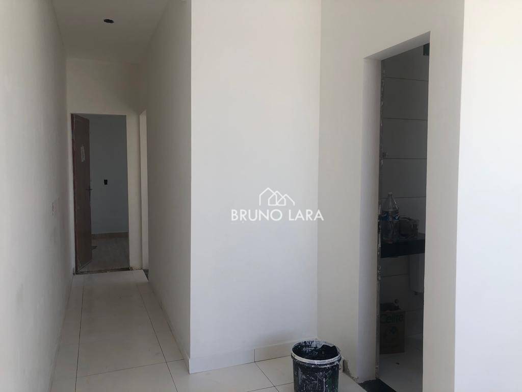 Casa à venda com 2 quartos, 54m² - Foto 12