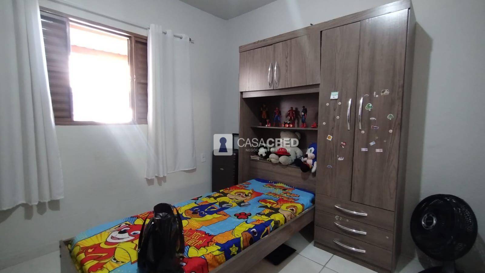 Casa à venda com 3 quartos, 200m² - Foto 9