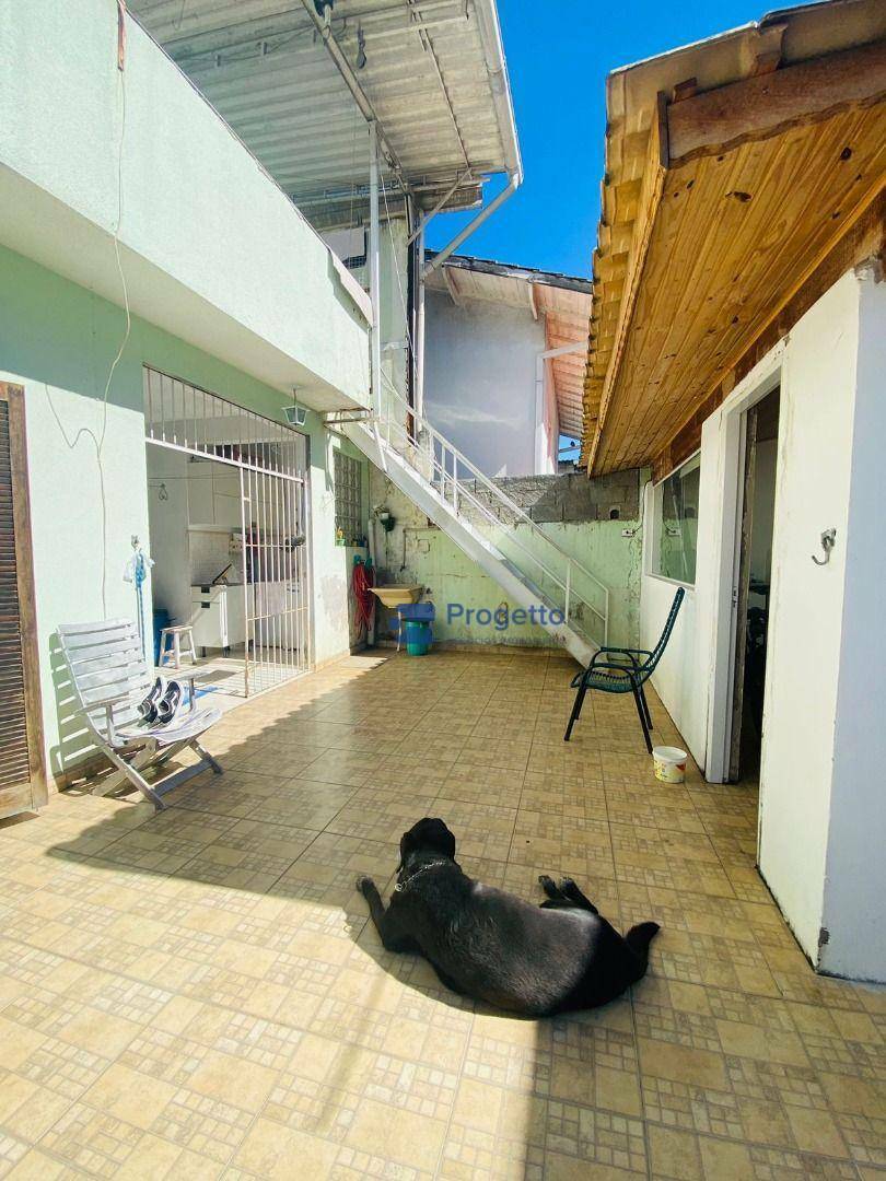 Casa de Condomínio à venda com 5 quartos, 250m² - Foto 51