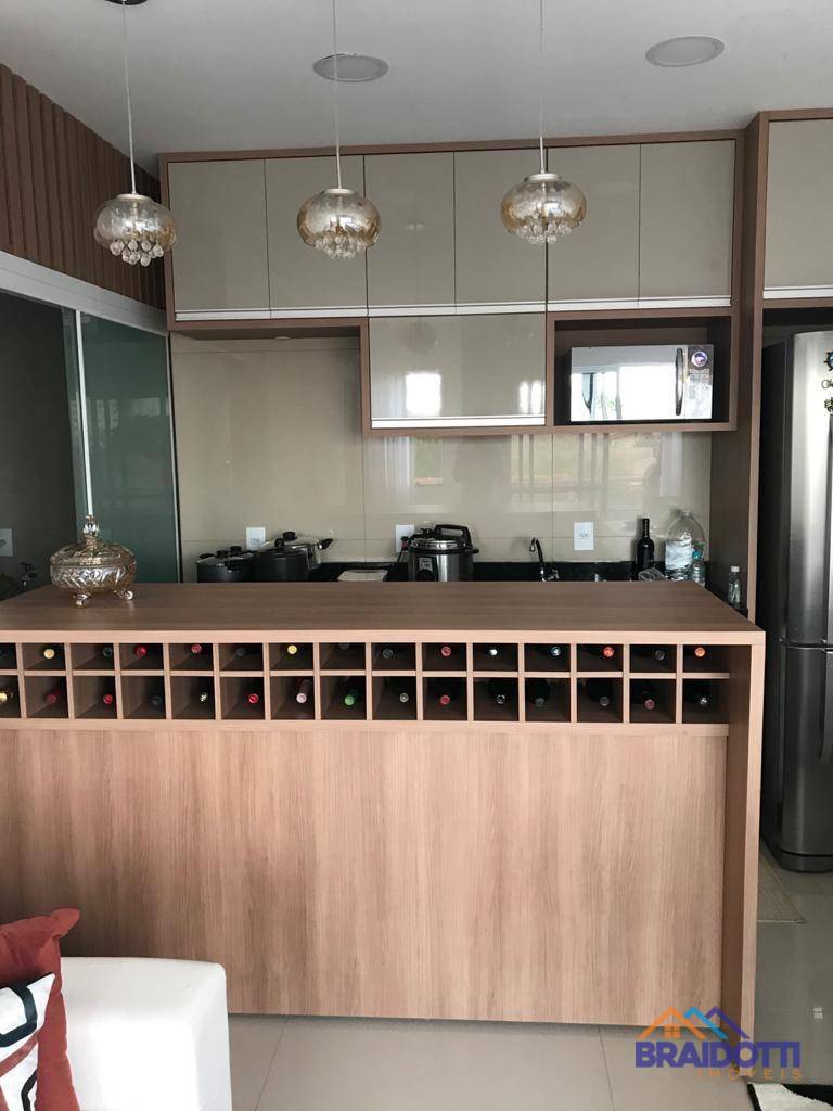 Apartamento à venda com 2 quartos, 67m² - Foto 10