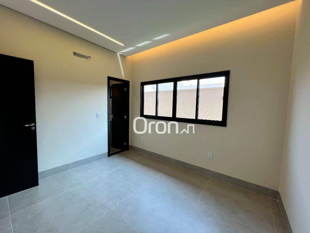 Casa de Condomínio à venda com 4 quartos, 180m² - Foto 11