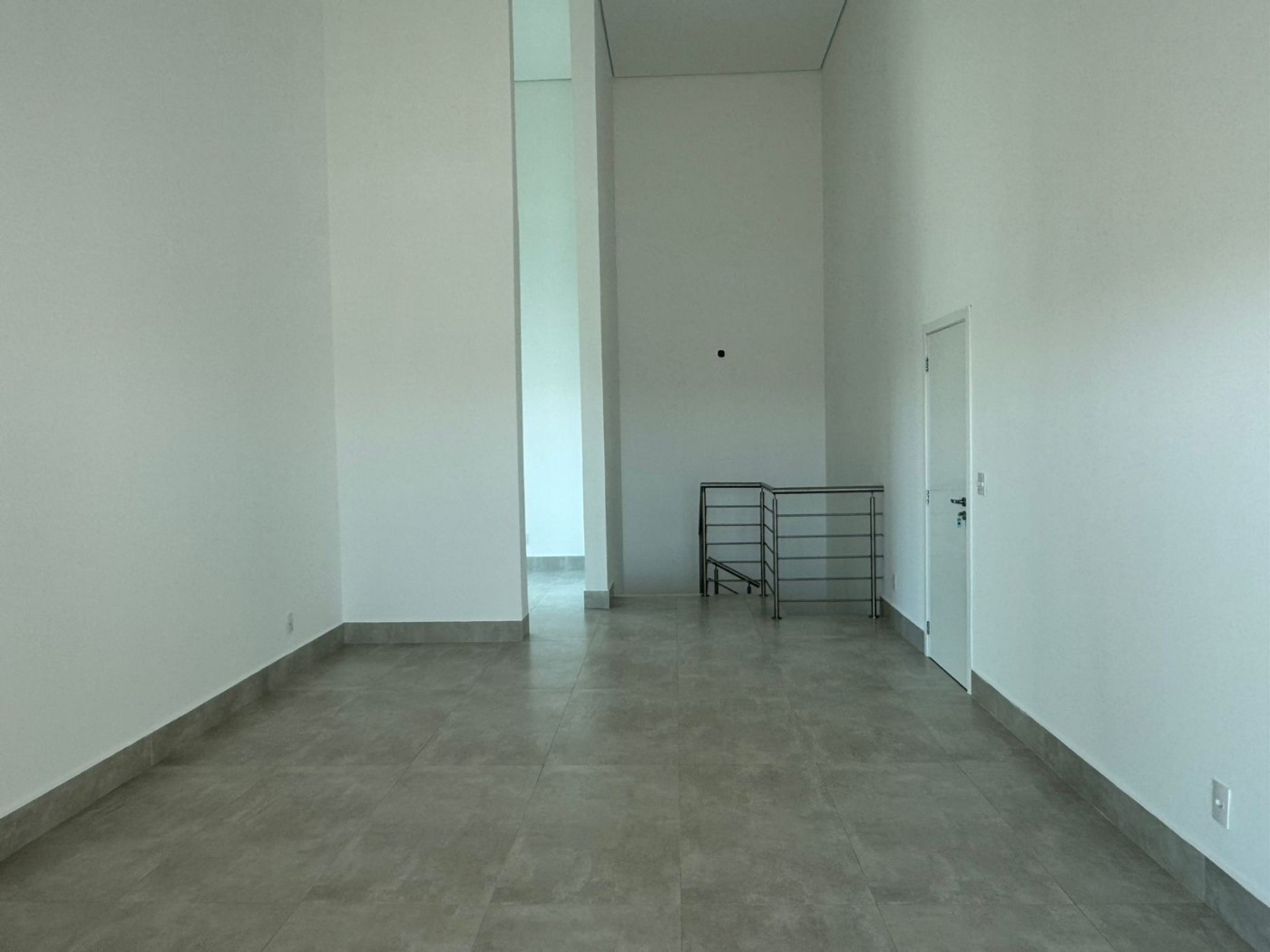 Cobertura para alugar com 5 quartos, 237m² - Foto 9