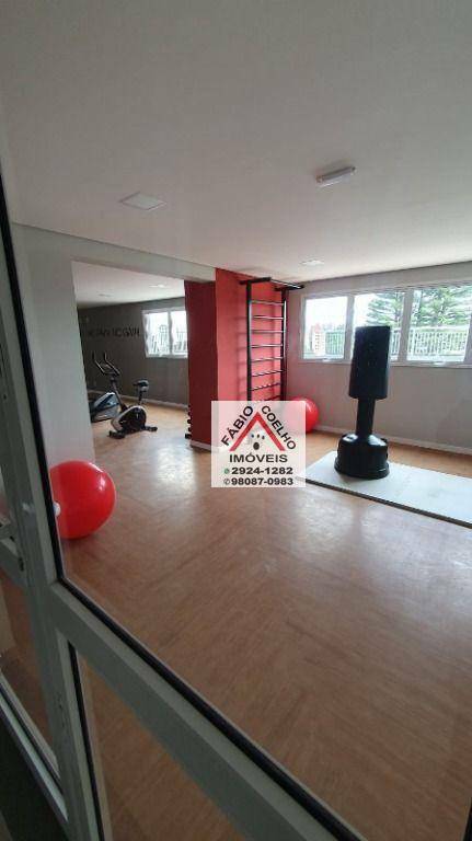 Apartamento à venda com 2 quartos, 40m² - Foto 19