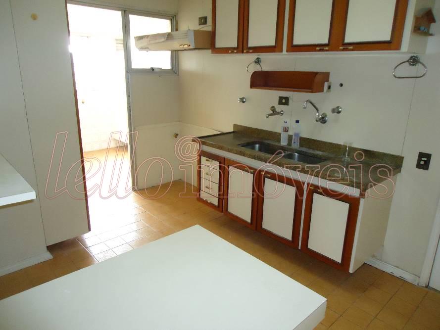 Apartamento para alugar com 3 quartos, 110m² - Foto 9