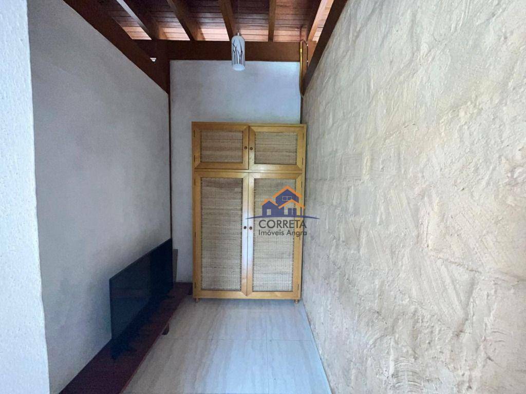 Casa à venda com 4 quartos, 380m² - Foto 21