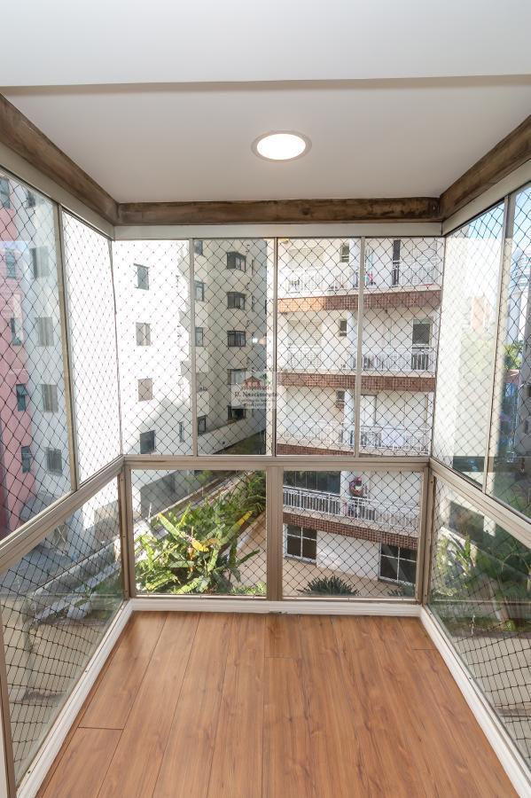 Apartamento para alugar com 2 quartos, 110m² - Foto 9