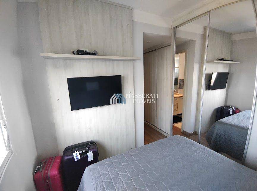 Apartamento para alugar com 2 quartos, 65m² - Foto 7