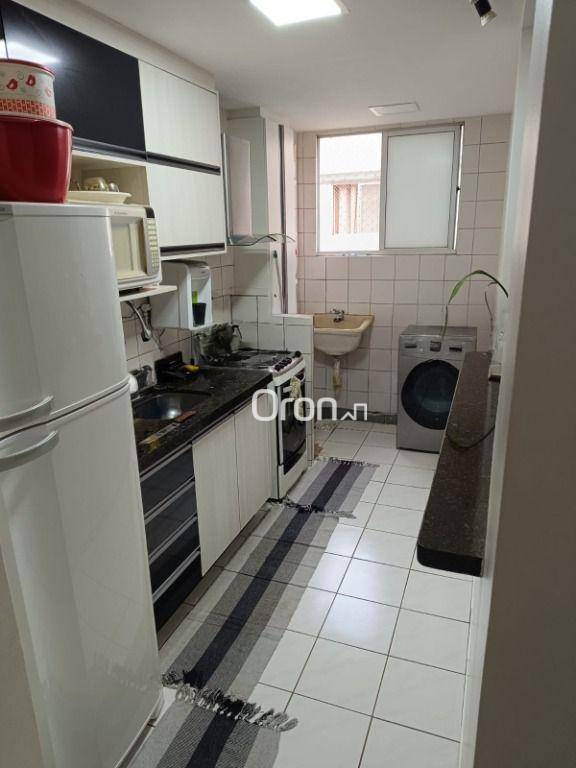 Apartamento à venda com 2 quartos, 65m² - Foto 3