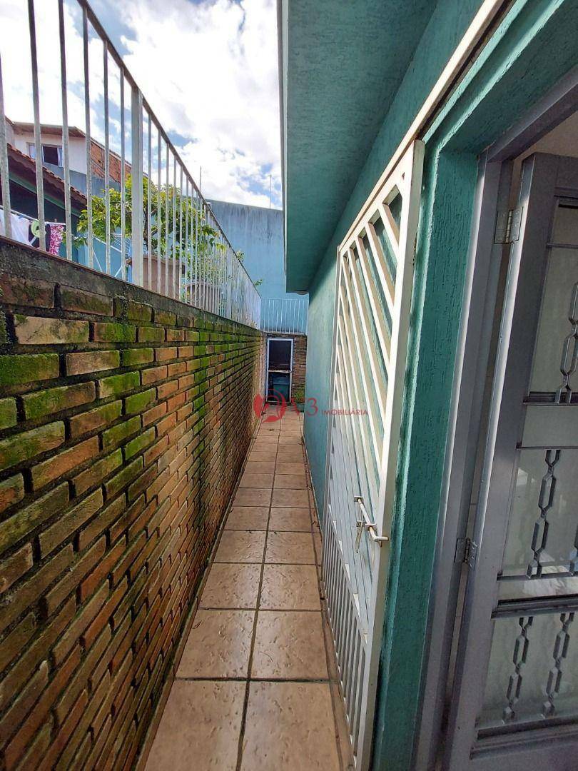 Sobrado à venda com 3 quartos, 350M2 - Foto 1