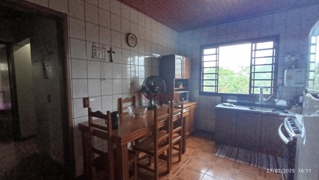 Casa à venda com 3 quartos, 20m² - Foto 7