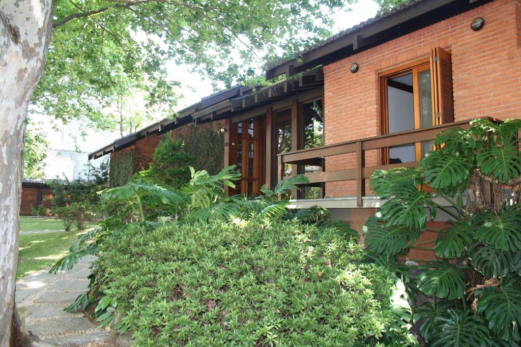 Casa de Condomínio à venda com 4 quartos, 650m² - Foto 1