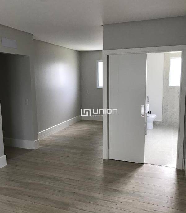 Apartamento à venda com 4 quartos, 237m² - Foto 14