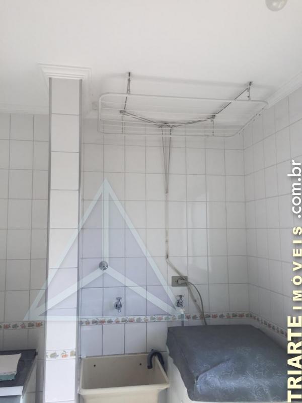 Apartamento à venda com 2 quartos, 68m² - Foto 11