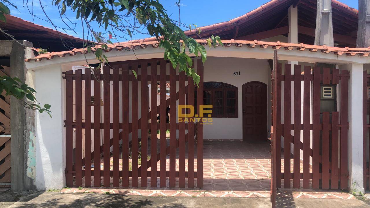 Casa à venda com 2 quartos, 69m² - Foto 1