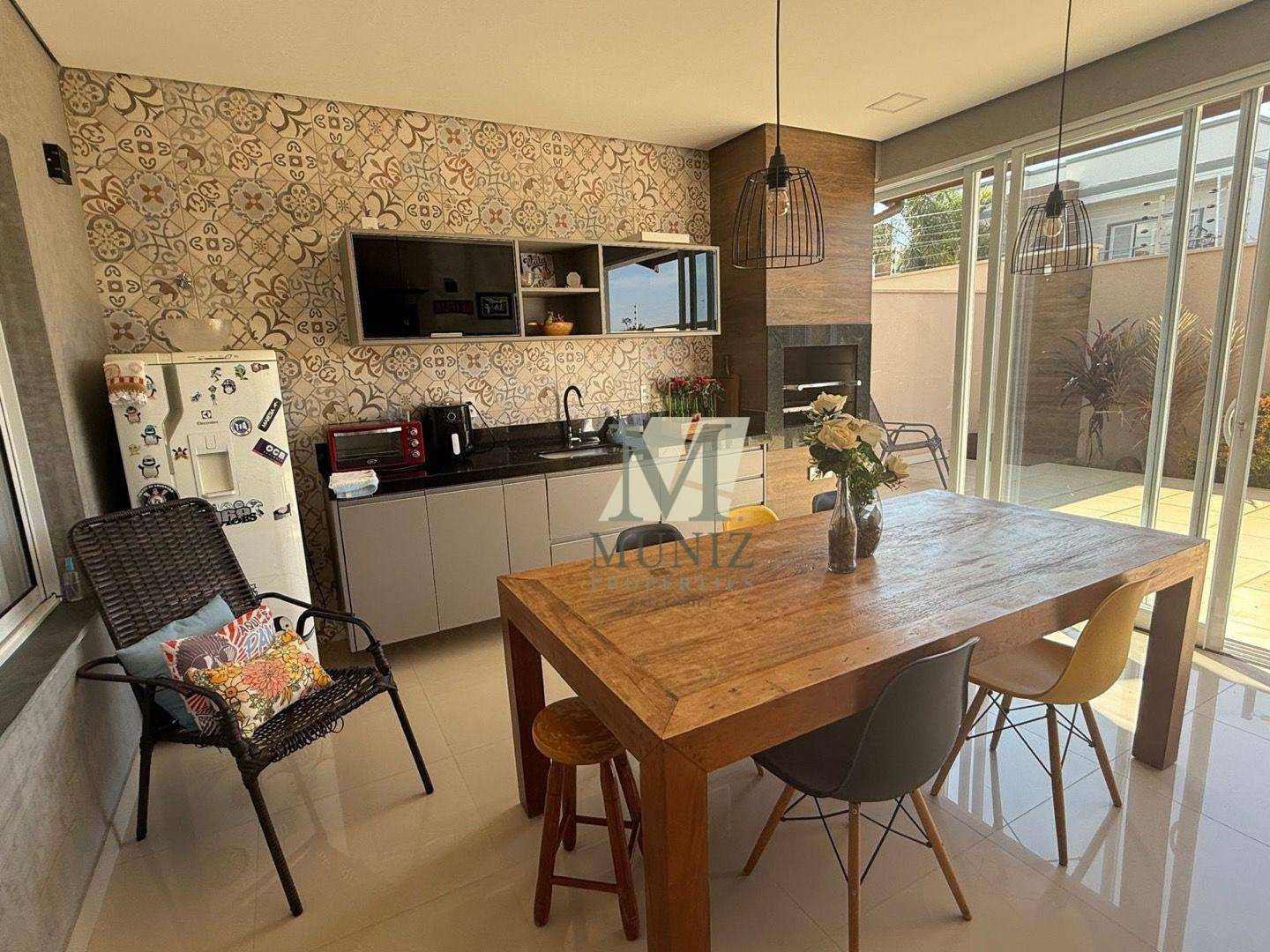 Casa de Condomínio para alugar com 3 quartos, 178m² - Foto 5