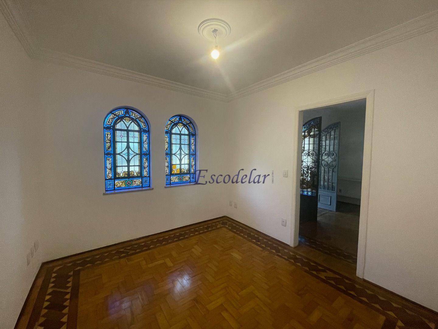 Casa para alugar com 4 quartos, 260m² - Foto 37