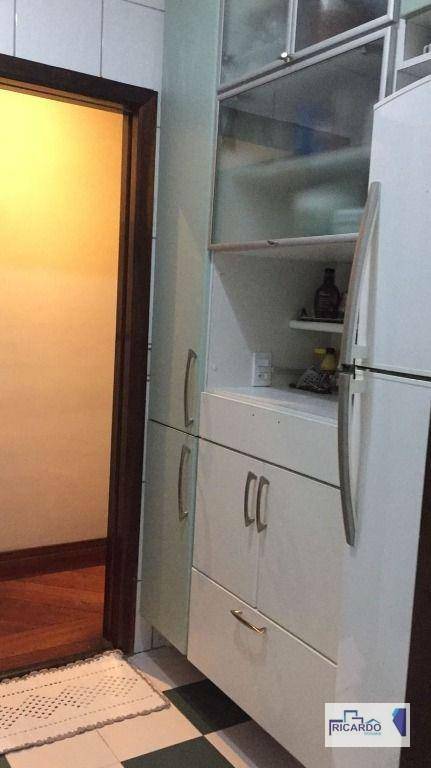 Apartamento à venda com 3 quartos, 127m² - Foto 6