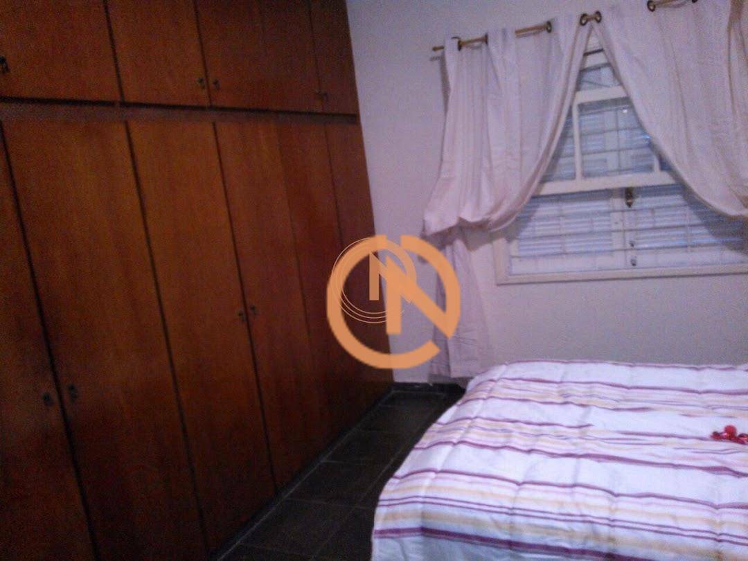 Chácara à venda com 3 quartos, 650m² - Foto 17