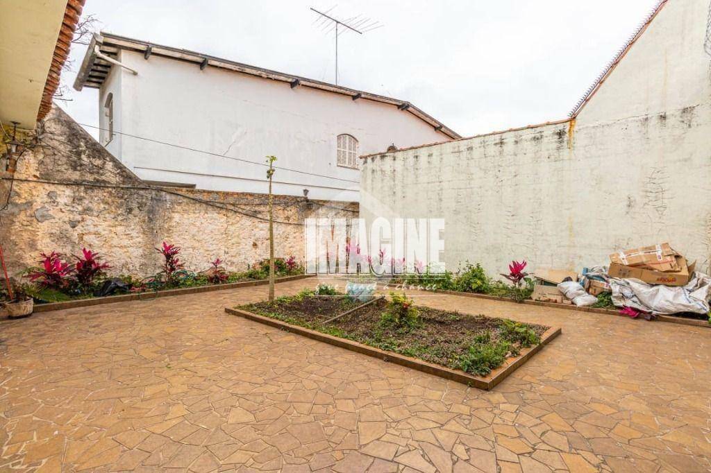 Casa à venda com 3 quartos, 180m² - Foto 23