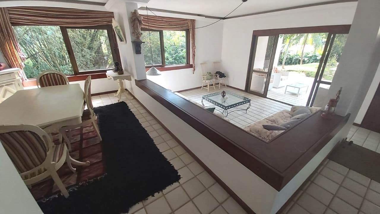 Casa de Condomínio à venda com 4 quartos, 650m² - Foto 28