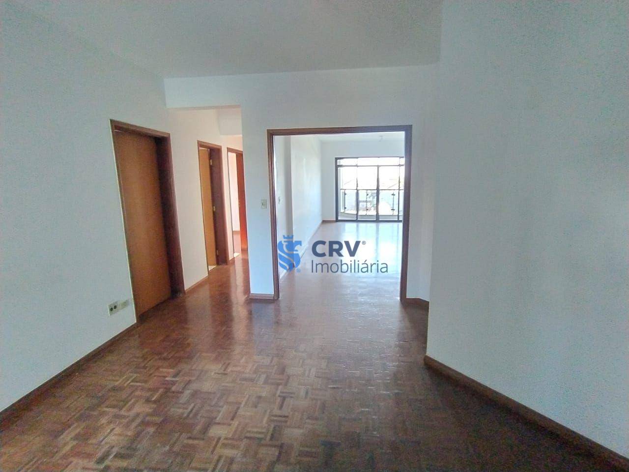 Apartamento à venda com 3 quartos, 140m² - Foto 1