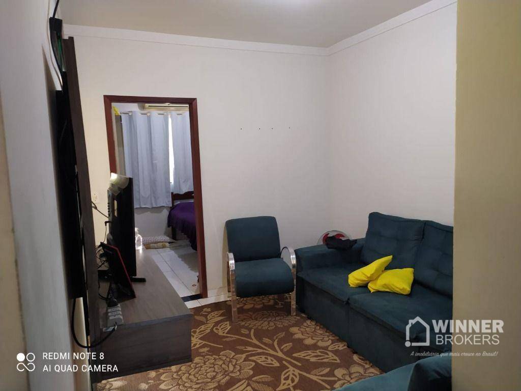 Casa à venda com 2 quartos, 101m² - Foto 2