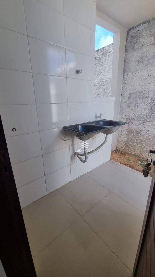 Sobrado à venda com 4 quartos, 350m² - Foto 9