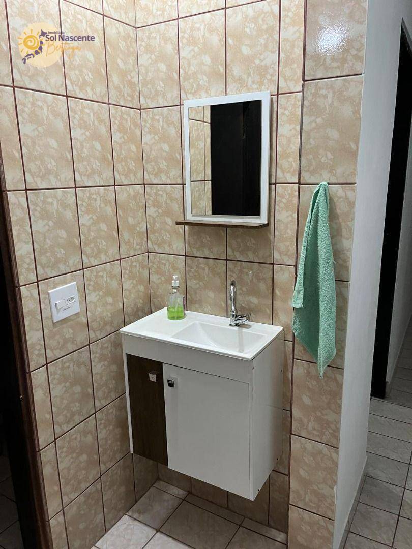 Casa para alugar com 2 quartos, 92m² - Foto 5