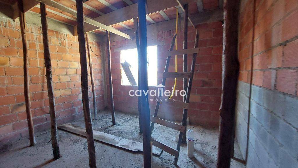 Casa à venda com 2 quartos, 72m² - Foto 8