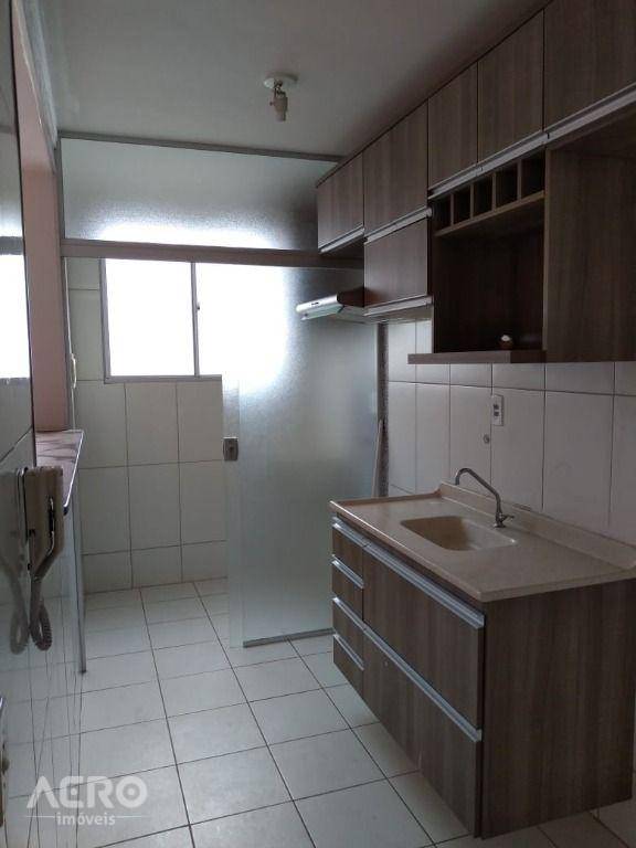 Apartamento para alugar com 2 quartos, 48m² - Foto 15