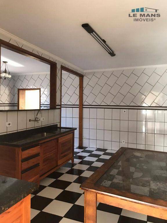 Casa à venda com 3 quartos, 179m² - Foto 5