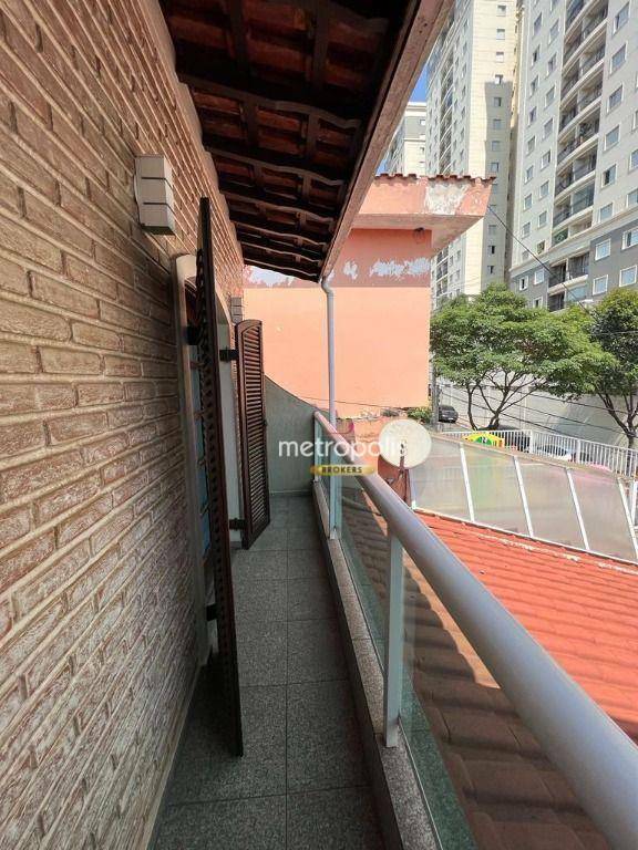 Sobrado à venda com 2 quartos, 220m² - Foto 15