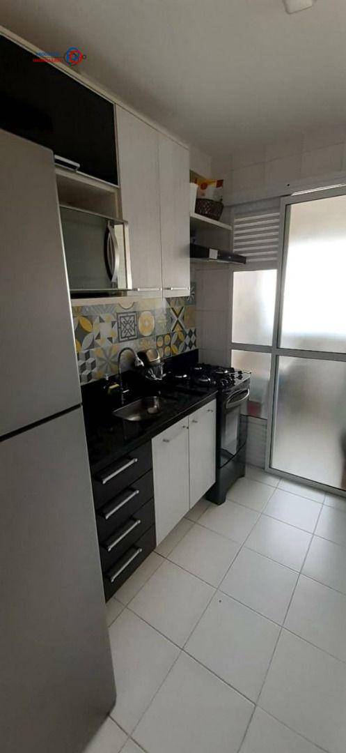 Apartamento à venda com 2 quartos, 45m² - Foto 3