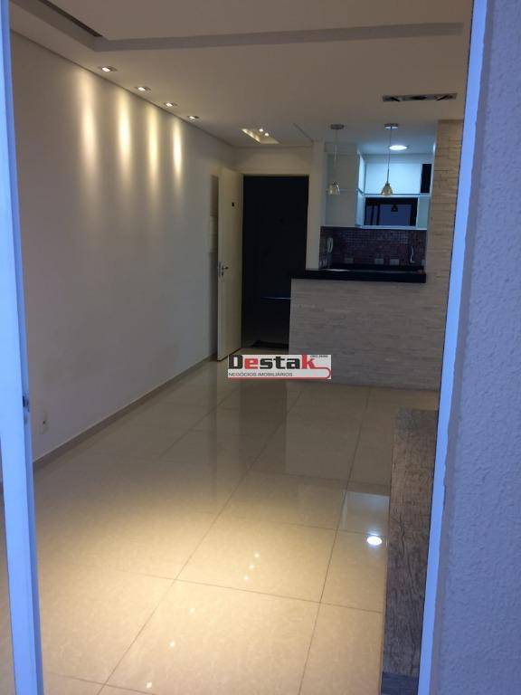 Apartamento à venda com 2 quartos, 52m² - Foto 26