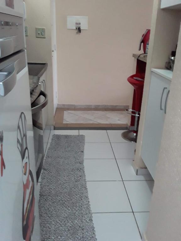 Apartamento à venda com 2 quartos, 52m² - Foto 13