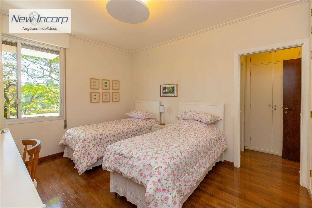 Apartamento à venda com 4 quartos, 411m² - Foto 22