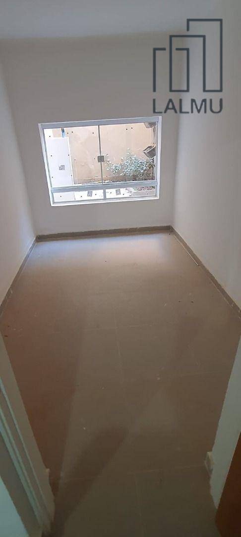 Sobrado para alugar com 2 quartos, 120m² - Foto 4