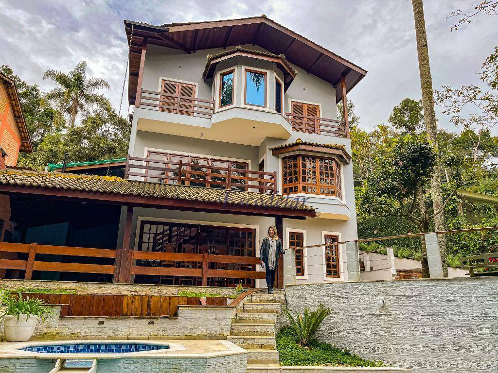 Casa de Condomínio à venda com 4 quartos, 320m² - Foto 61