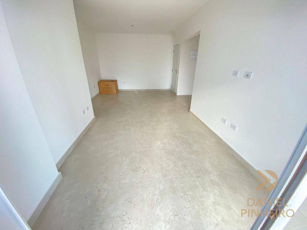 Apartamento à venda com 2 quartos, 75m² - Foto 7