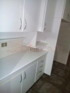 Apartamento para alugar com 3 quartos, 202m² - Foto 16