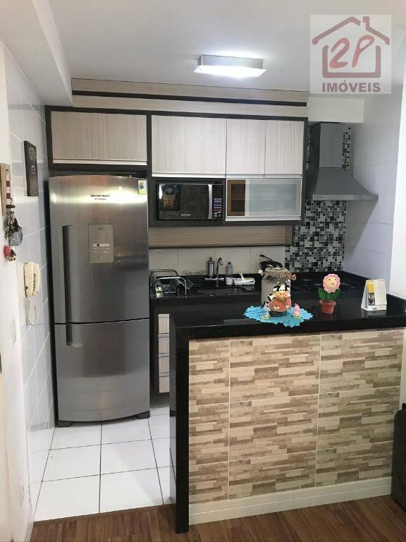 Apartamento à venda com 2 quartos, 45m² - Foto 3