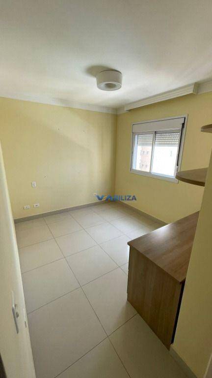 Apartamento à venda com 3 quartos, 114m² - Foto 4