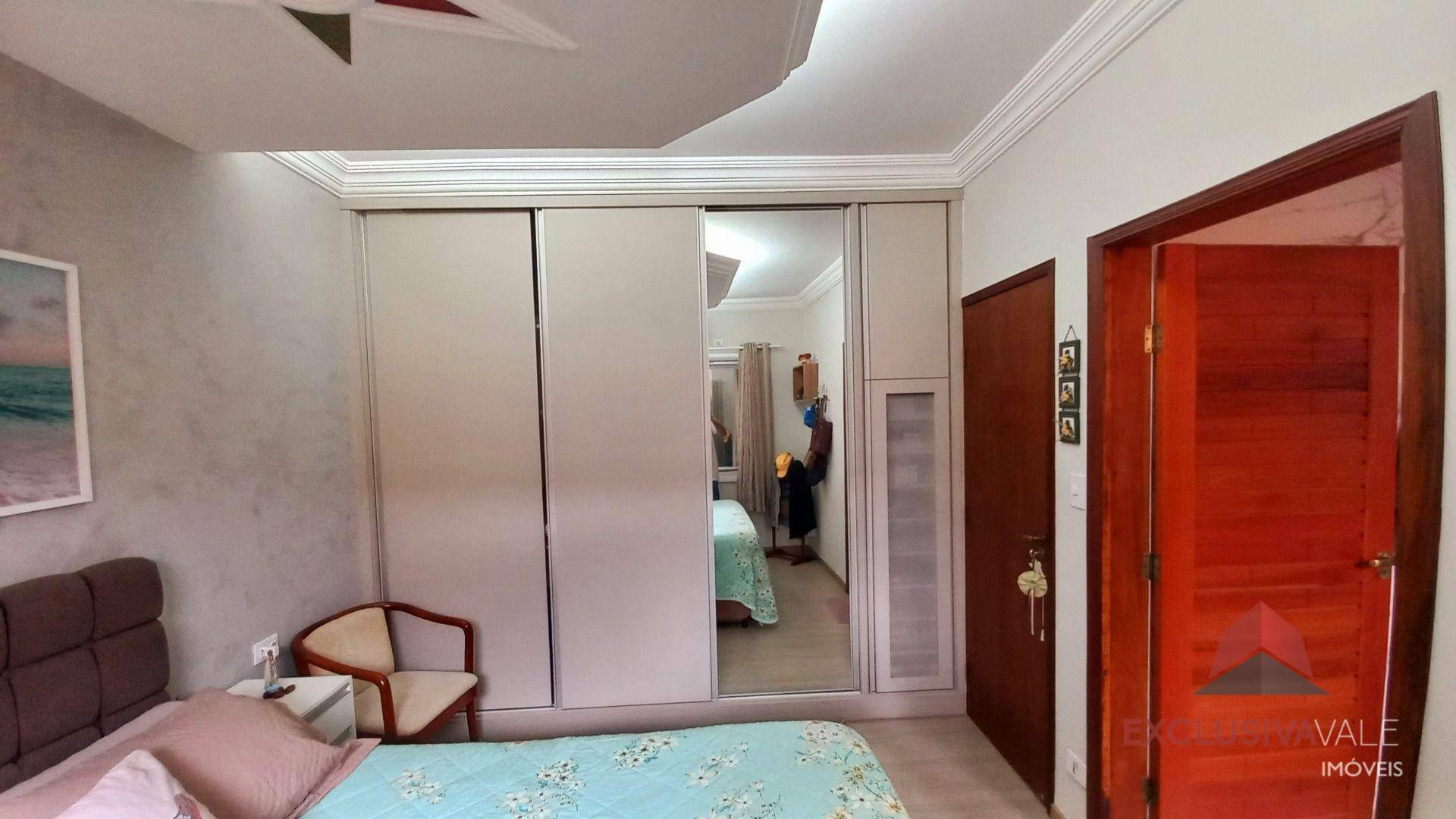Casa à venda com 6 quartos, 356m² - Foto 33