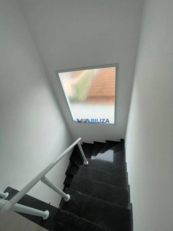 Sobrado à venda com 4 quartos, 150m² - Foto 6