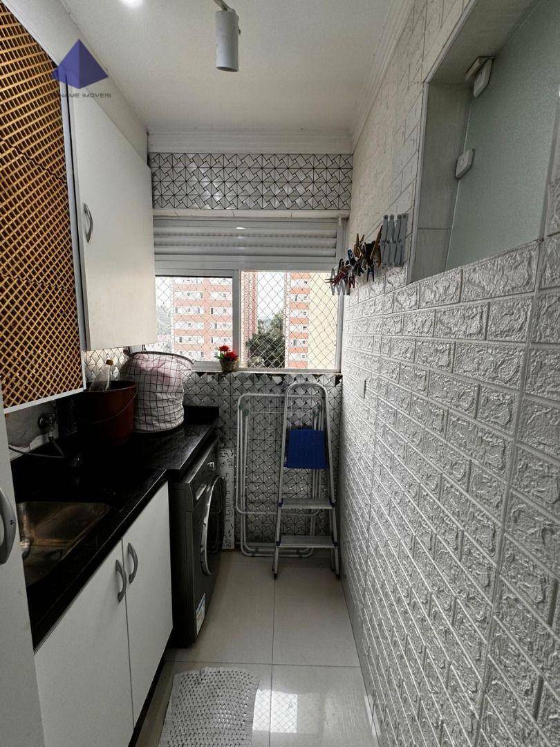 Apartamento à venda com 3 quartos, 70m² - Foto 3