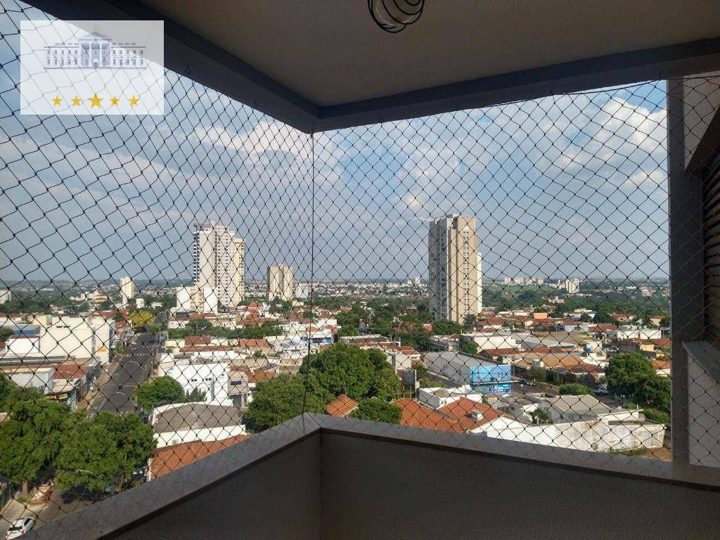 Apartamento à venda com 3 quartos, 161m² - Foto 1