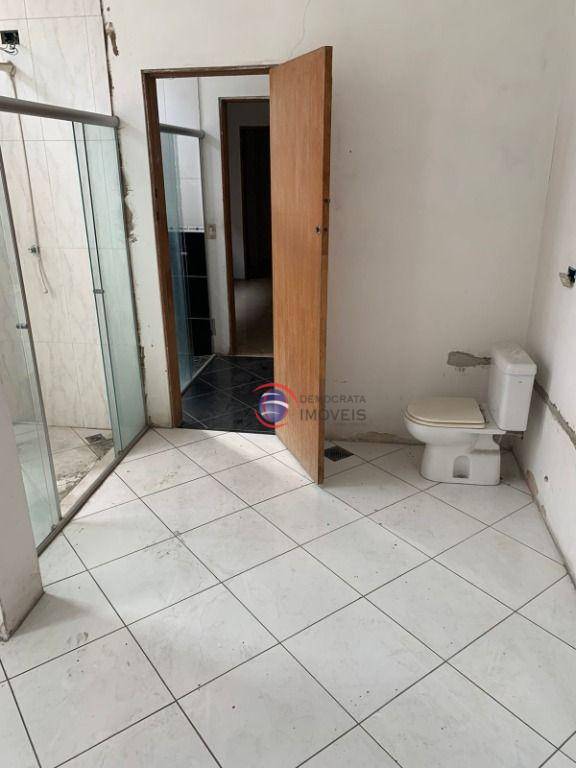 Sobrado à venda com 3 quartos, 330m² - Foto 12