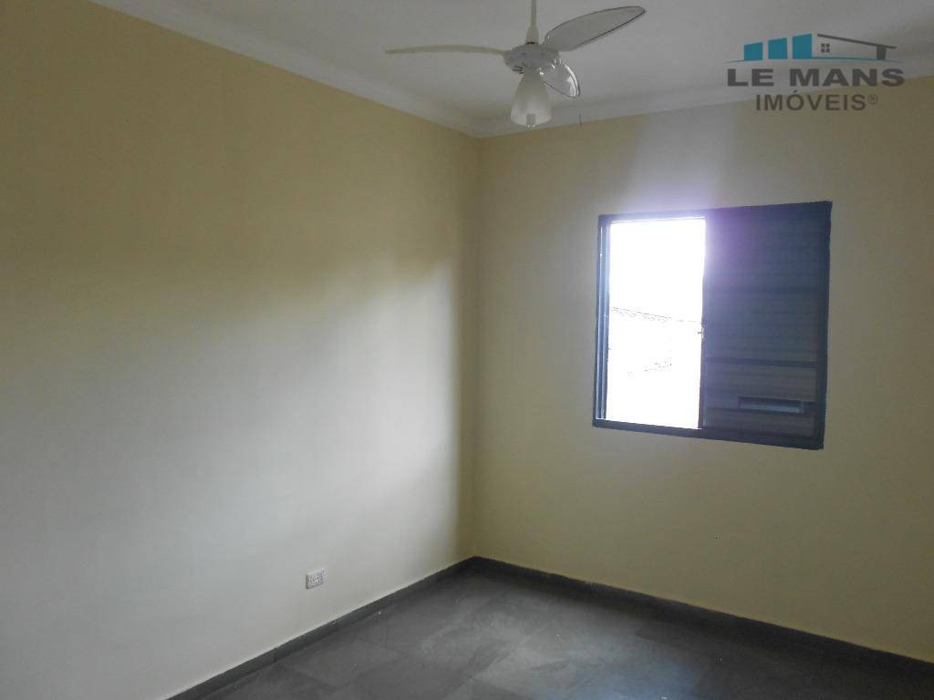 Apartamento à venda com 2 quartos, 54m² - Foto 12