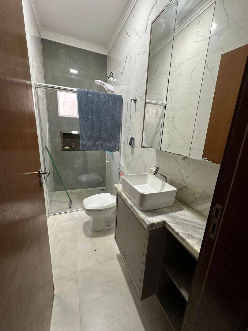 Casa à venda com 3 quartos, 200m² - Foto 8