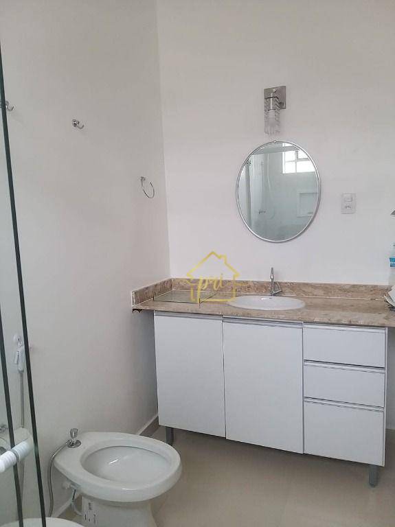 Casa à venda com 4 quartos, 200m² - Foto 10